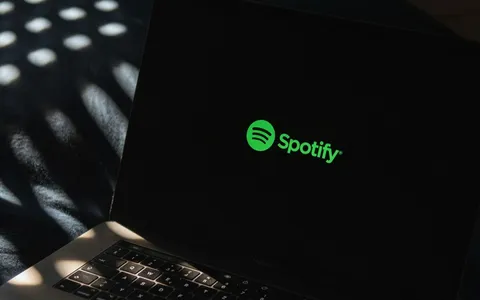 Spotify lancia copertina personalizzata per le playlist