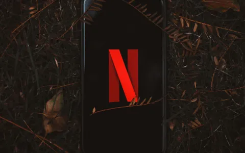 Netflix semplifica download di intere stagioni su iOS, basta un tap