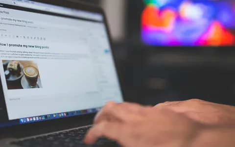 Hosting WordPress con SiteBuilder AI: 50% di sconto per un tempo limitato