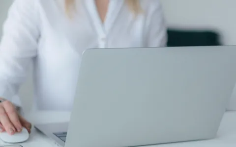 Libera spazio sul tuo dispositivo e dì addio ai backup manuali: ecco come