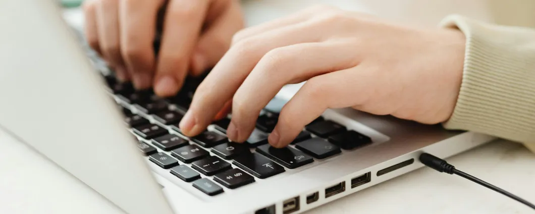 Crea un sito web professionale con un design unico e contenuti performanti