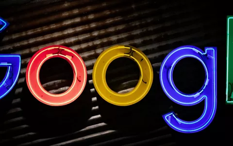 Google Shopping: tool AI di prova virtuale includerà gli abiti