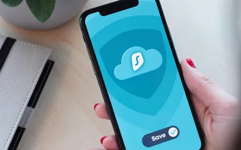 Il trucco per sparire dai data broker? Usare ora Surfshark Alternative ID