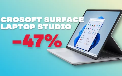 Microsoft Surface Studio Laptop: SCONTO MOSTRUOSO del 47% (-899€)