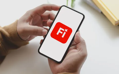 Adobe Firefly arriva l'app su Android: AI generativa e creatività ovunque, per tutti