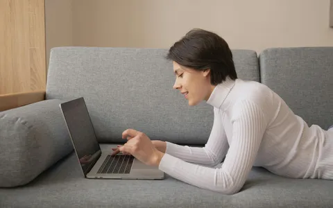 Sito web con dominio incluso: apertura e gestione gratis per un anno
