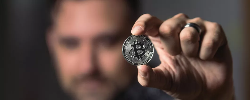 Bitcoin supera se stesso, nuovo record sopra i 69 mila dollari: scegli di investire con la piattaforma giusta