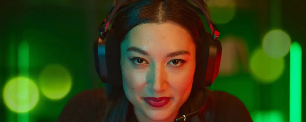 Vivi in modo coinvolgente i tuoi giochi con le cuffie wireless CORSAIR HS80