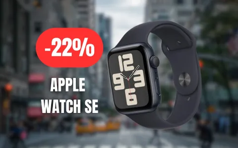 Apple Watch SE in offerta su Amazon: sconto attivo del 22%