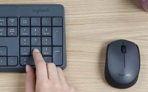 Kit mouse-tastiera Logitech Mk235, su Amazon fai l'AFFARE a 35€