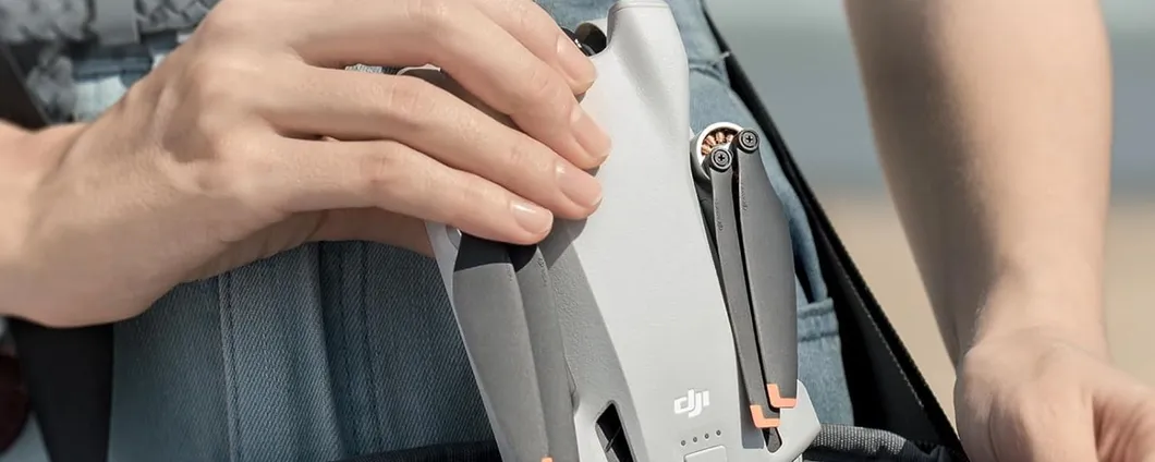 DJI Mini 3 pieghevole con fotocamera in 4K HDR ad un prezzo BOMBA su Amazon