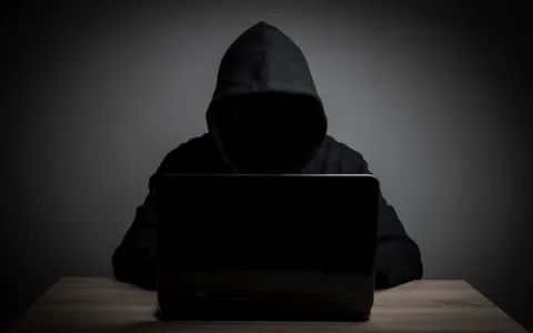 Attacco hacker a Mom: dati sensibili di oltre 30mila passeggeri a rischio
