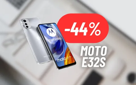 Motorola e32s è MAXI SCONTATA del 44%: PREZZO FOLLE su Amazon