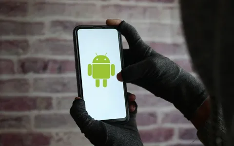 Studentessa spiata con exploit Cellebrite, è allarme per Android