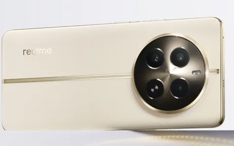 Fotocamera Sony da 50MP e 256GB di memoria: Realme 12 Pro 5G è SUPER