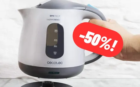 Bollitore elettrico Cecotec a metà prezzo: 50% DI SCONTO ATTIVO