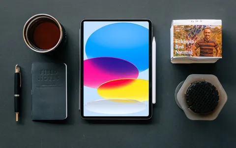 iPad 10, crollo VERTICALE di prezzo su Amazon: lo sconto è pura FOLLIA