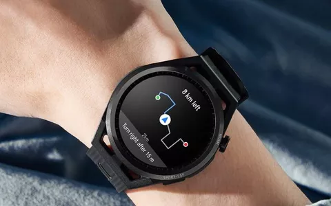 HUAWEI Watch GT Runner, lo smartwatch senza limiti a metà prezzo