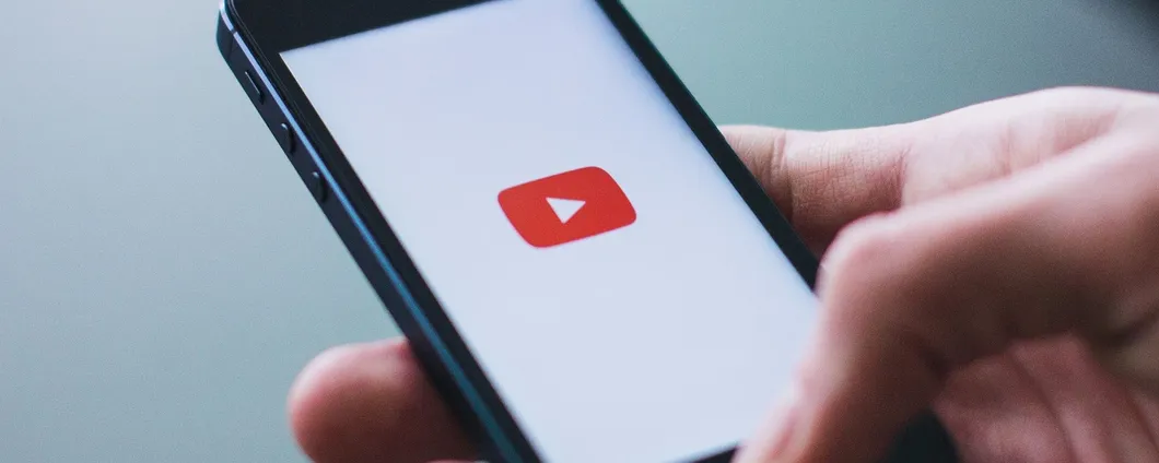 YouTube VS SESAC: rimosse canzoni di Adele, Nirvana e altri