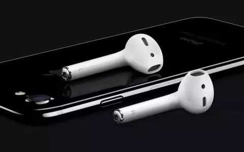 AirPods di seconda generazione: a meno di 110€ devi comprarli adesso