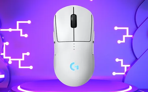 Logitech G PRO 2 LIGHTSPEED: mouse wireless gaming dalle prestazioni top