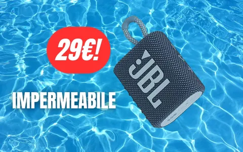 Porta la festa in piscina con la cassa bluetooth JBL impermeabile a 29€