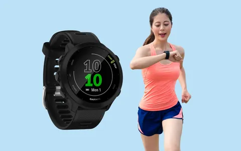 Garmin Forerunner 55: smartwatch con GPS e allenamenti inclusi al 31% su Amazon