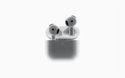 AirPods: con iOS 26 potrebbero arrivare tante nuove funzioni, dal controllo della fotocamera ai gesti avanzati