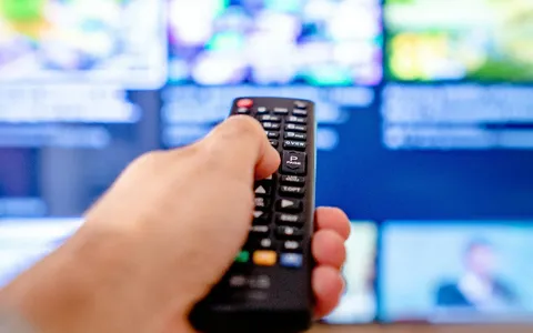 Guarda serie TV, film, show, reality, sport e molto altro in un’unica piattaforma