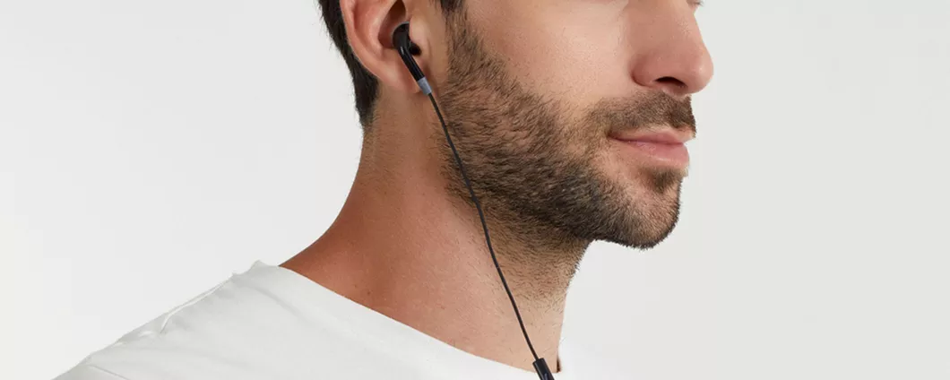 Auricolare mono singolo in-ear perfetto per l'uso quotidiano in offerta su Amazon