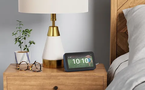 Echo Show 5 (3ª Gen.), occasione PAZZESCA su Amazon: pagalo l'8% in meno