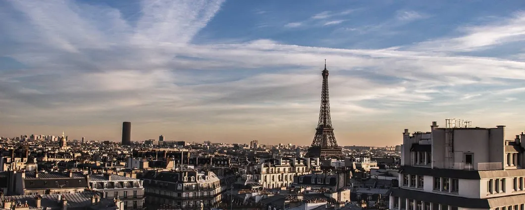 Vivi la magia di Parigi a dicembre: con ITA Airways voli a meno di 150€