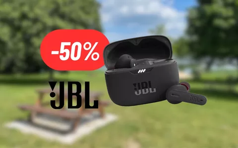Le cuffie JBL a metà prezzo sono un vero e proprio affare (-50%)