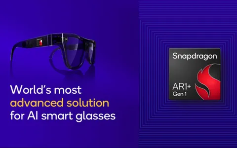 Qualcomm presenta la tecnologia GenAI per Smart Glasses