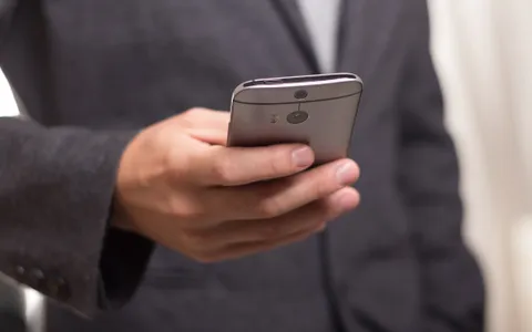 Allarme truffe telefoniche: ecco come ti svuotano il conto