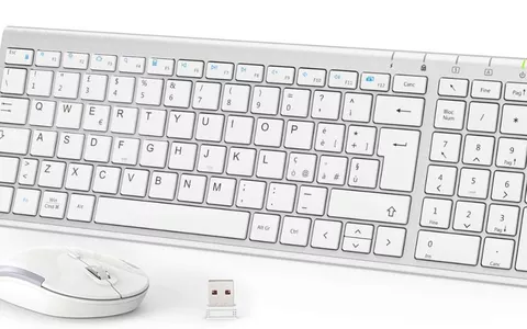Kit tastiera e mouse iClever Wireless con batteria ricaricabile in promo su Amazon