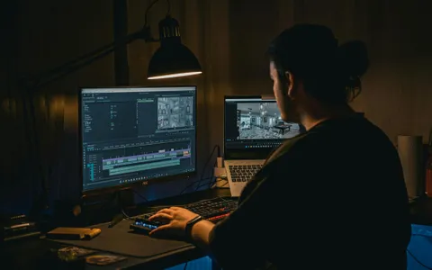 Operazione RapTor: 270 arresti globali nel dark web, il bottino è terrificante, droga e armi da fuoco