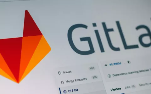 GitLab: concorrente di GitHub verso la possibile vendita