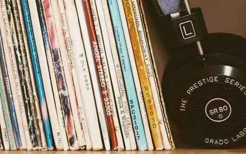 Anthropic: Claude non userà i testi dei brani protetti da copyright