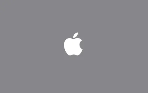 Apple: un milione di dollari per chi riesce ad hackerare la sua AI