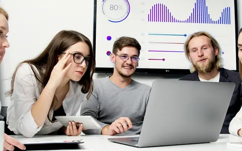 Crea il tuo sito web in 3 semplici passaggi con Hostinger