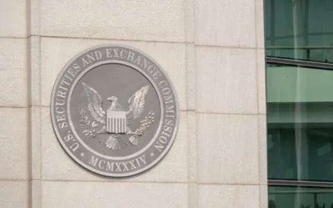 SEC USA: cancellate multe per 1,4 miliardi, recupero dei fondi