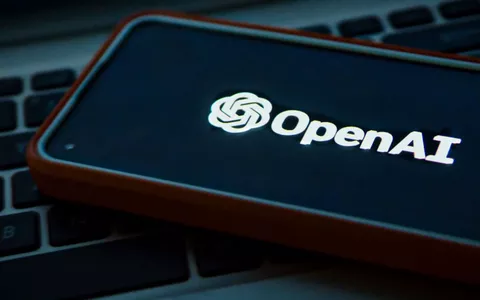 OpenAI sposta l'elaborazione dei dati degli utenti UE in Irlanda