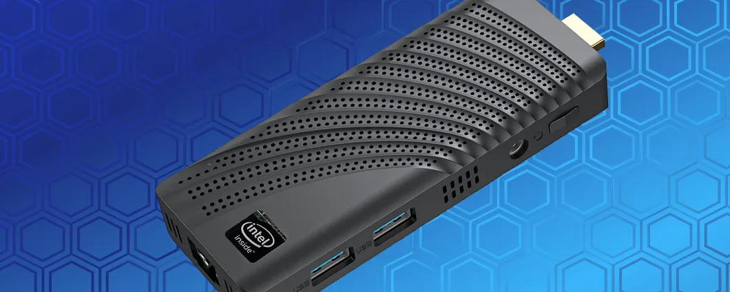 Il Mini PC tascabile, aggiornabile a Windows 11, al minimo storico