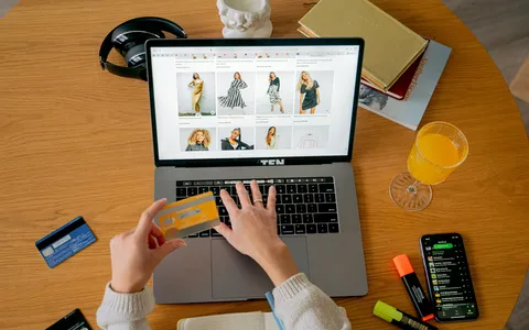 Come ottenere un'entrata passiva con un e-commerce e i giusti strumenti IA