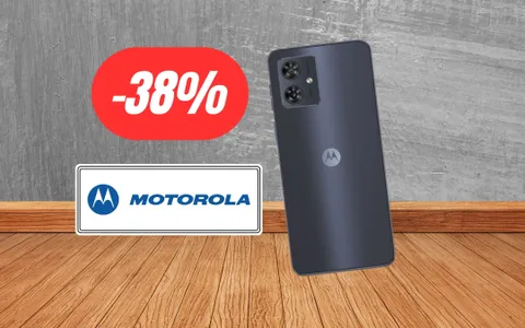 DISINTEGRATO il prezzo del Motorola G54: offerta folle su Amazon