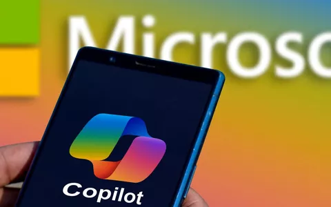 Notebook arriva su versioni web di Copilot per PC e mobile
