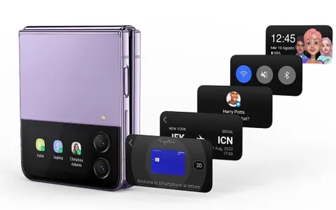 SAMSUNG Galaxy Z Flip4 con caricatore incluso e display Dynamic AMOLED 2X in promo su Amazon