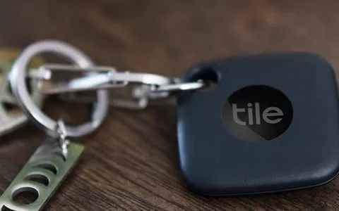 SET di 3 Tile Mate trova oggetti con rilevamento fino a 60m compatibile con Alexa: 25% di sconto su Amazon