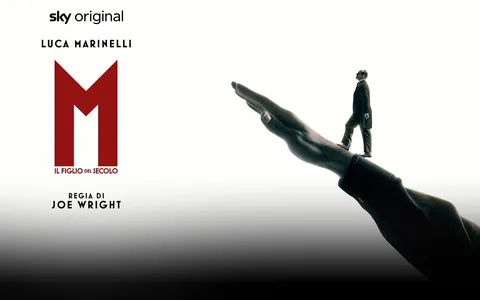 M. Il figlio del secolo è disponibile: come vedere la serie in streaming dall'estero